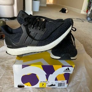 ADIDAS UltraBOOST w. 7